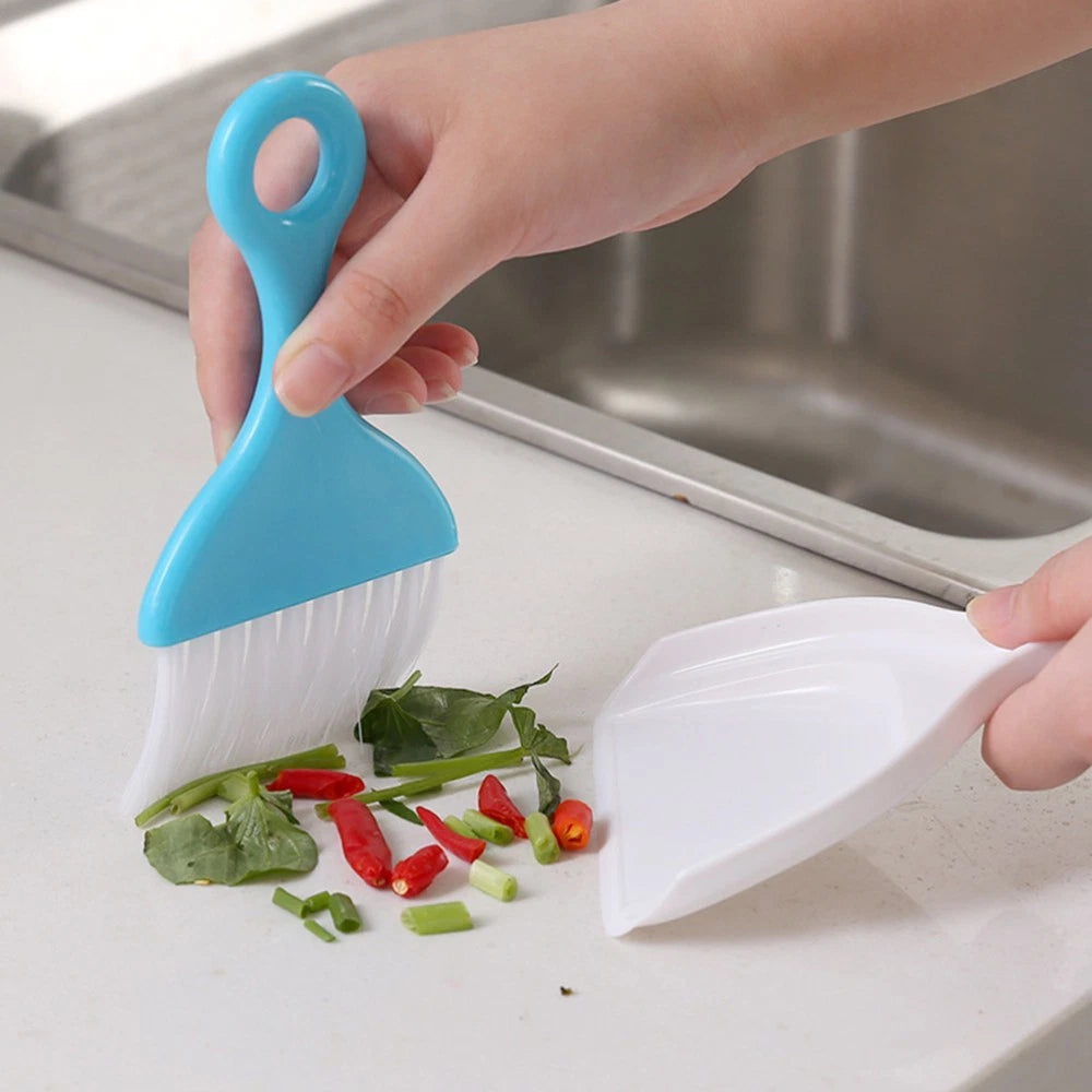 2 Sets Dust Removal Broom Child Small Table Top Dustpan Mini Desk