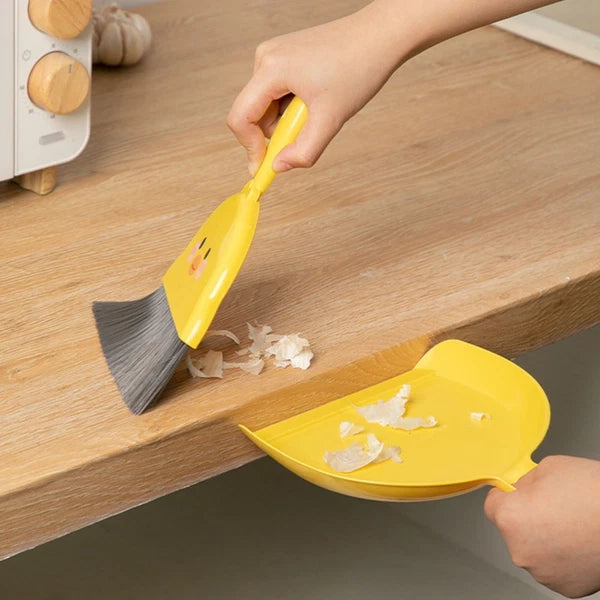 2 Sets Dustpan and Brush Mini Broom Pupils Child Sweeping Tool Desktop