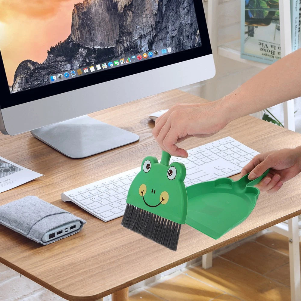 Desktop Cleaning Brush Set Cartoon Handheld Small Broom with Dustpan