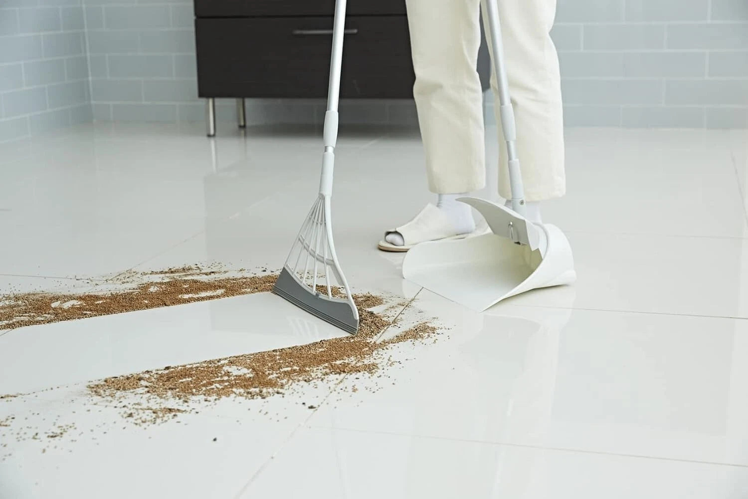 Versatile Silicone Broom and Dustpan Set with One-Click Open for Quick Cleanups