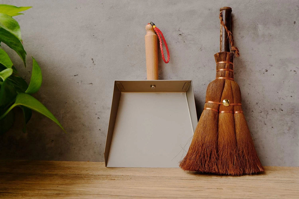 Mini Metal Dustpan and Brush Set Natural Bristle Hand Broom for Fireplace Woodst