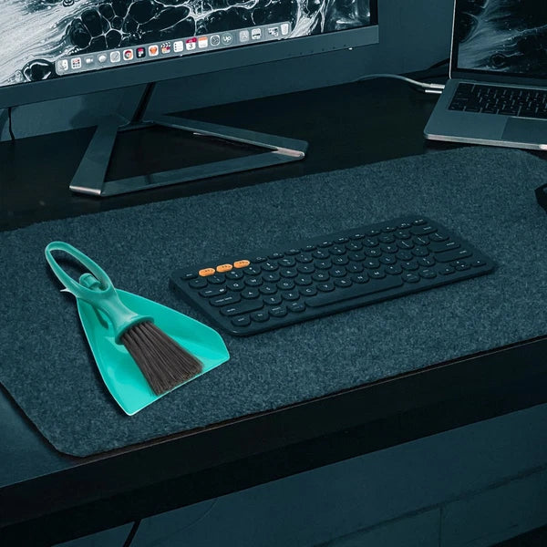 4 Sets Dustpan Brush Keyboard Cleaner Mini Broom Small Household Supplies