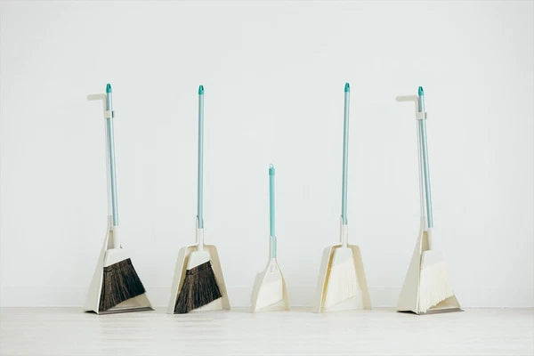 Yamazaki Sangyo Broom and Dustpan Set, Mini, Short Handle, Garden Broom, PP, Pol