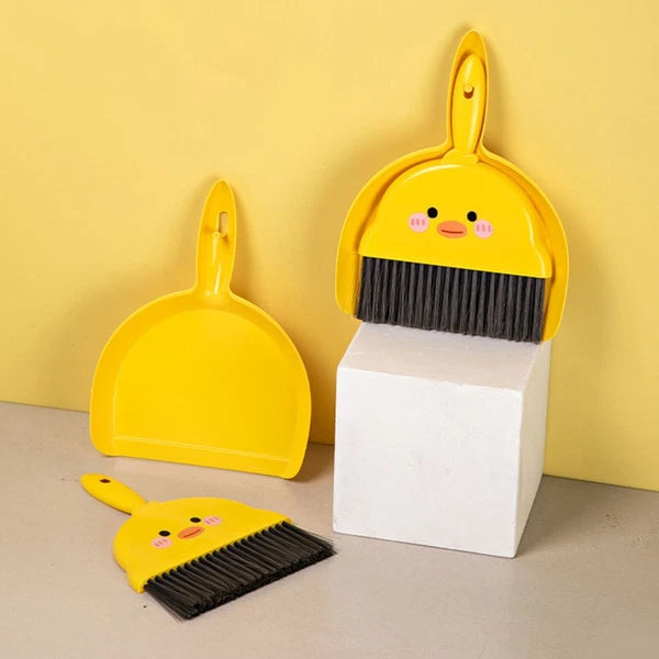 2 Sets Dustpan and Brush Mini Broom Pupils Child Sweeping Tool Desktop