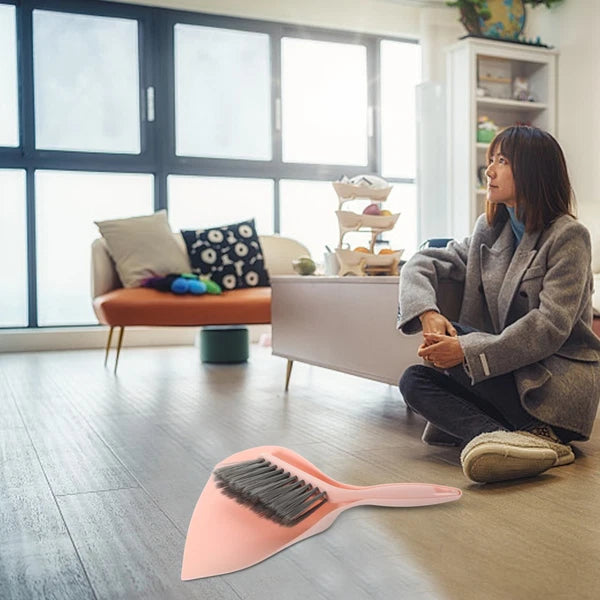 Desktop Cleaning Broom Set Multi-function Mini Dustpan Convenient and